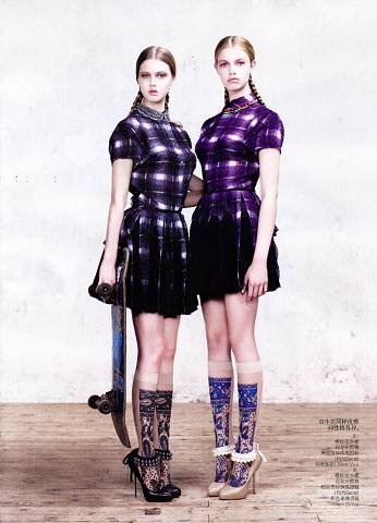 Lindsey Wixson &amp; Hailey Clauson by Willy Vanderperre for Vogue China March 2011_(640_x_480).jpg