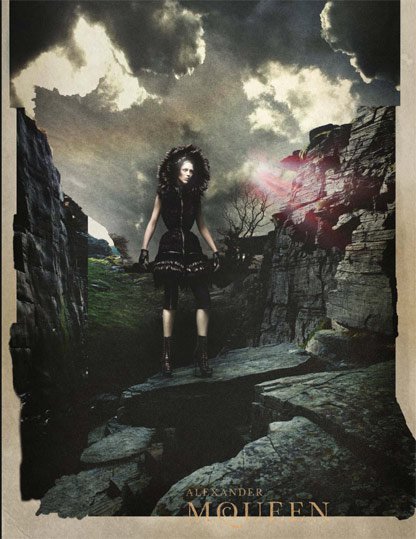 ALEXANDER MCQUEEN 2011 FALL CAMPAIGN 3.jpg