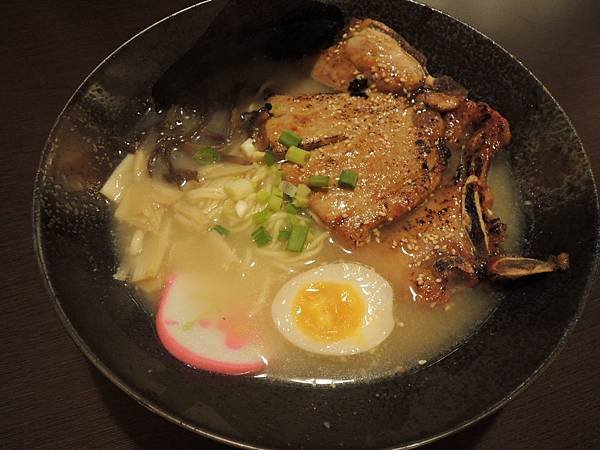DSCN8923.JPG