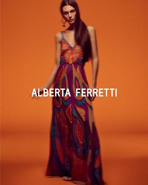 Alberta-Ferretti-Spring-Summer-2020-Campaign08.jpg