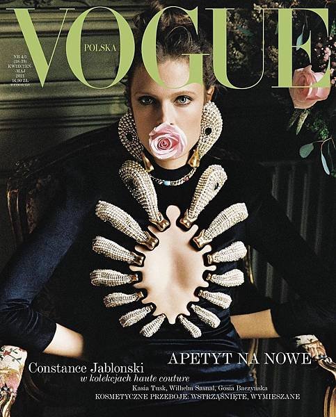 Constance Jablonski for Vogue Polska April 2021.jpg