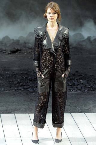 chanelfall71_(640_x_480).jpg