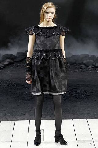 chanelfall55_(640_x_480).jpg