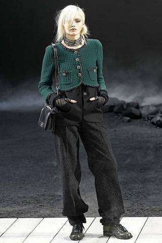 chanelfall05_(640_x_480).jpg
