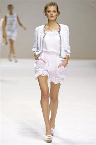 dolcegabbanaspring45.jpg