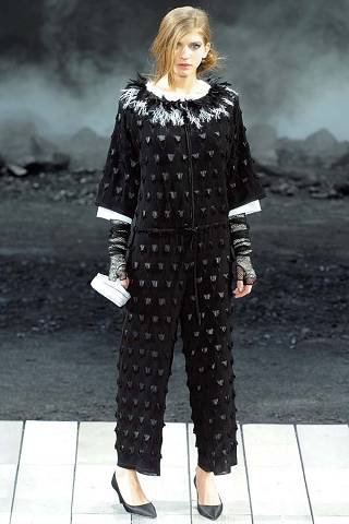 chanelfall62_(640_x_480).jpg
