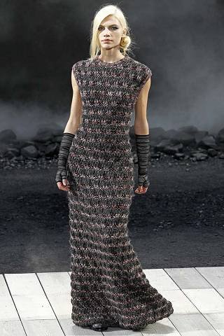 chanelfall45_(640_x_480).jpg