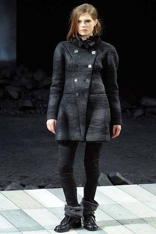 chanelfall32_(640_x_480).jpg