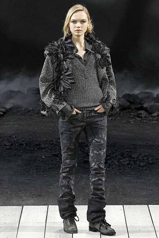 chanelfall33_(640_x_480).jpg