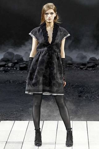 chanelfall59_(640_x_480).jpg