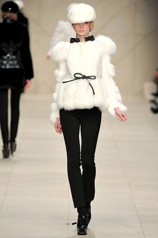 burberryfall37_(640_x_480).jpg