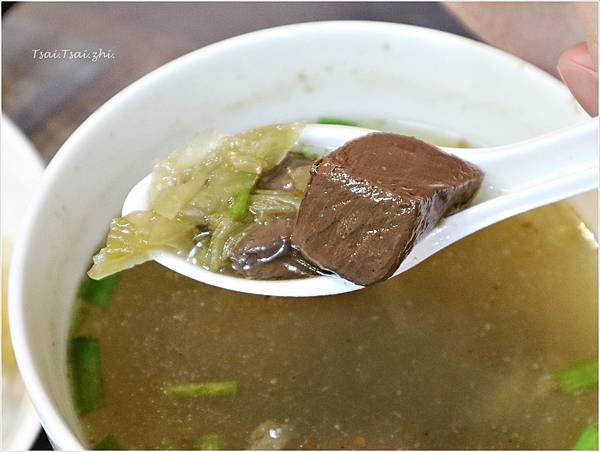 [台北萬華]美味脆皮臭豆腐｜西門町好吃臭豆腐，臭香臭香外酥內