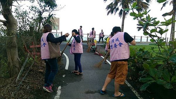 宜蘭縣頭城鎮團委會大坑社區環境清潔