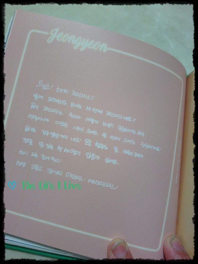 TWICE《Merry %26; Happy》 066.jpg