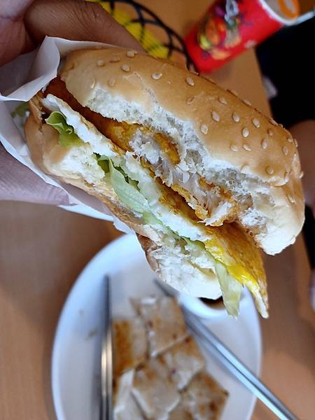 {食記}{嘉義}呷尚寶中西式速食~美味早餐，現點現做!