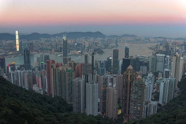 照片 198_199_200_tonemapped.jpg