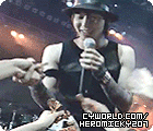 322d7adce7e40d1d5982ddbe1.gif