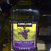 597041 Kirkland Signature Grapeseed Oil 葡萄籽油 2公升 美國製 349 02.jpg