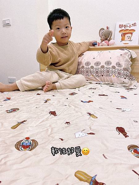 《　親膚透氣的好床包，讓孩子安心好眠！