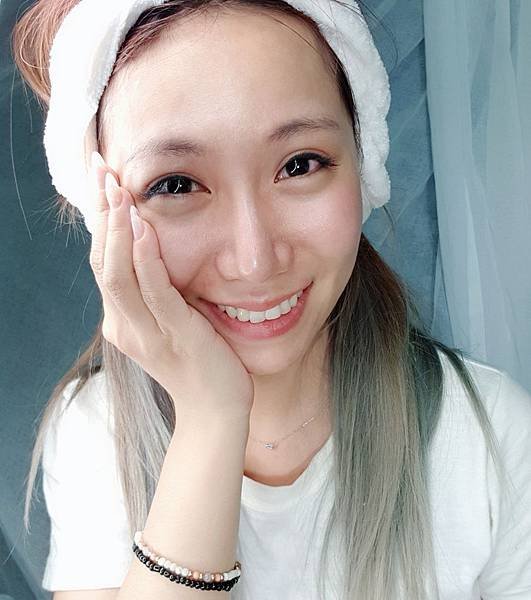 彩虹驚豔全效卸妝精華_180517_0001.jpg