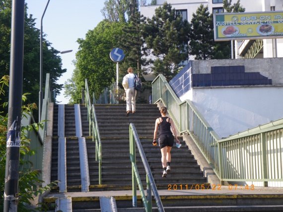 20110522 途經小火車站.jpg