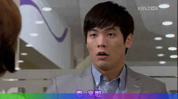 童顏.gif