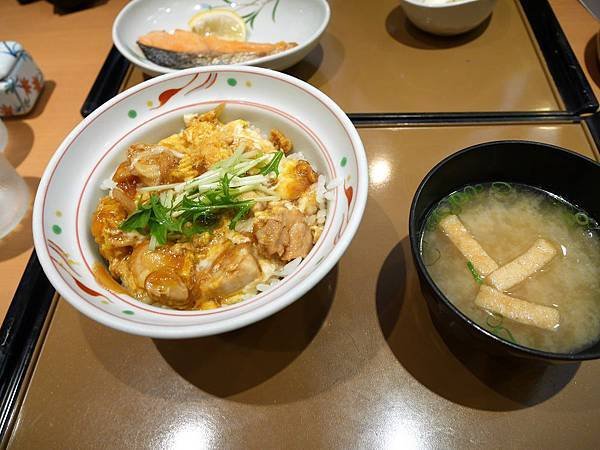 2015京都大阪0607 (18)親子丼.JPG