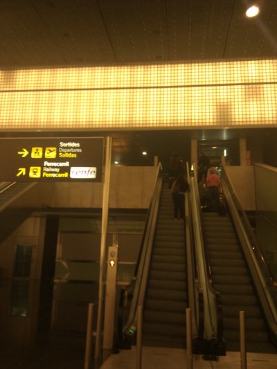 BCN terminal 2, sign for Renfe