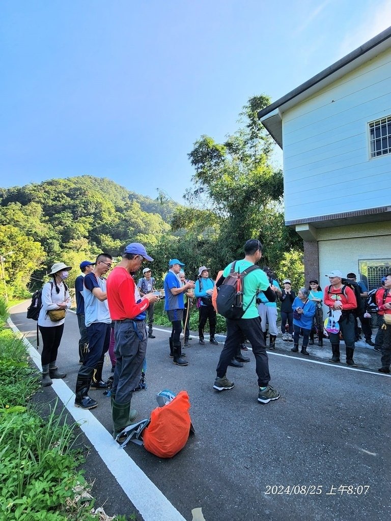 新北石碇｜搭公車去爬山｜一坑越嶺古道(紙寮坑古道-九層坪-耳