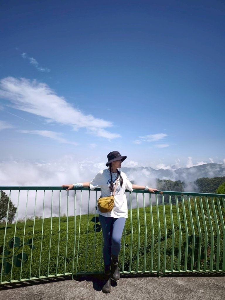 雲林古坑｜健行美拍路線｜古坑石壁-伏虎洞-木馬古道-五元二角