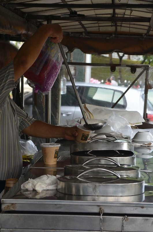  台中 忠信市場外豆花 綠豆湯