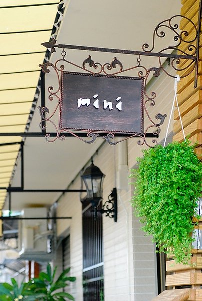  Mini cafe