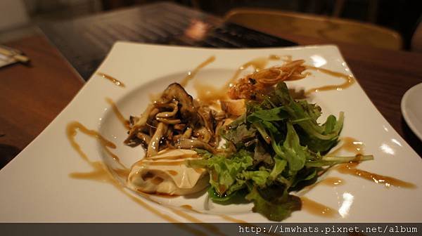 bite2eat法式牛肝菌燴什錦鮮菇1.JPG