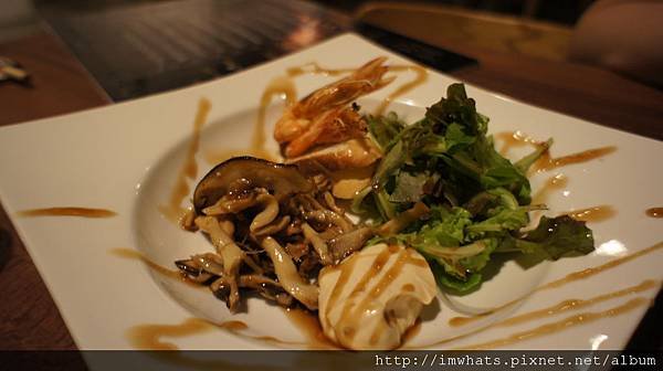 bite2eat法式牛肝菌燴什錦鮮菇2.JPG