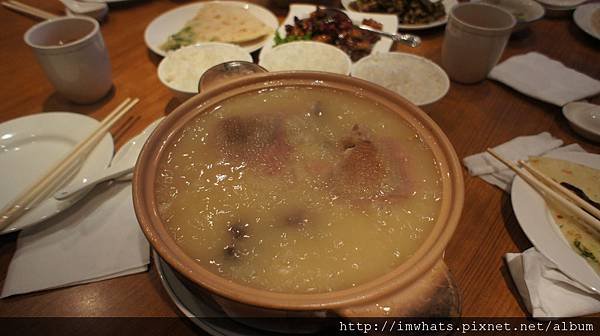 雞窩砂鍋土雞湯1