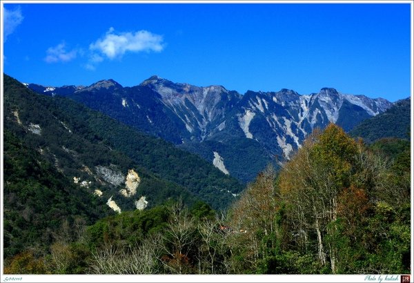 S990119連綿天際的群峰【摩天】.jpg