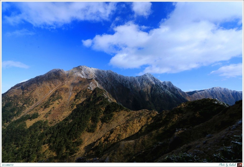 S1100273宛如龍脊的稜脈【能高南峰】.jpg