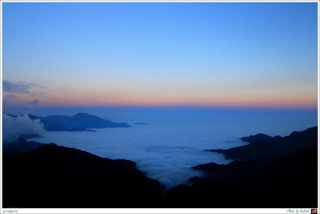 S1100275冷豔迷魂的雲海【能高南峰】.jpg