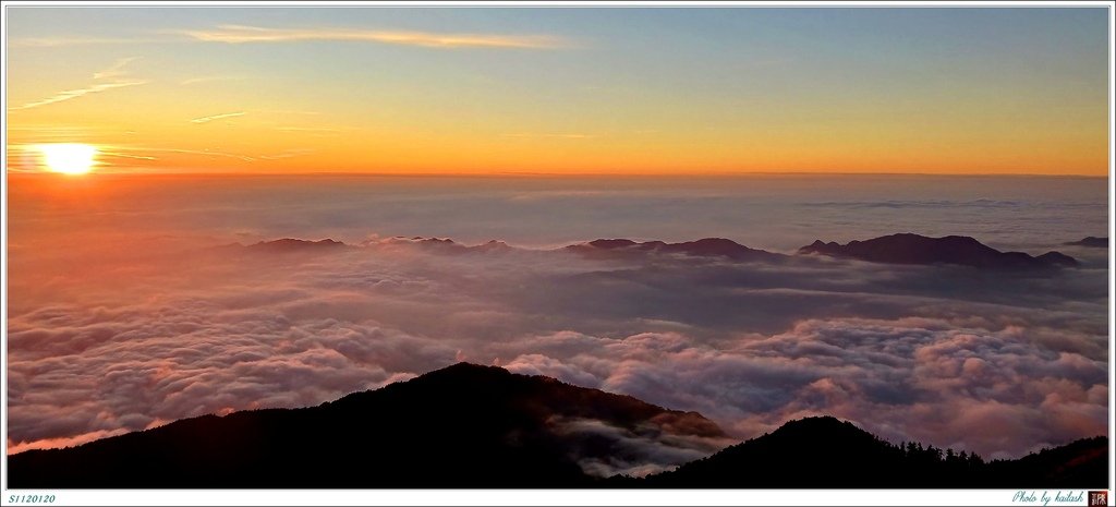 S1120120波光粼粼的雲海【關山】.jpg