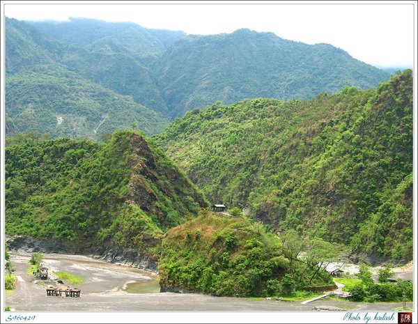 S960429宛如伏龍的山丘【龍頭山】.jpg