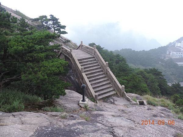 10黃山鵲橋