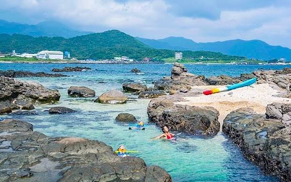 貢寮金銀島獨木舟&amp;浮潛之旅｜探索神祕島礁