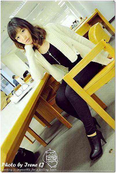 20121228_SHIN☆SEP.韓☆43.高質感細緻款造型水鑽長鍊 SHIN韓製超正低調感豹紋牛仔細身內搭褲 SARDiNE.變身九頭身搭配推薦! 韓系美人百搭新比例側V踝靴