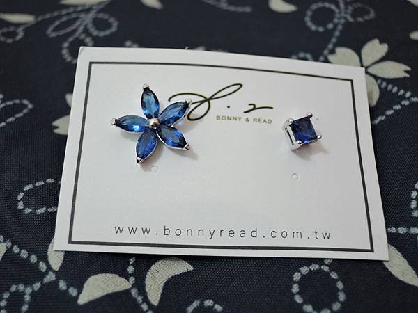 bonny%26;read04.JPG
