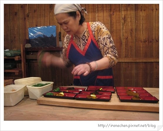山治日本鄉土料理11-前菜準備中.jpg