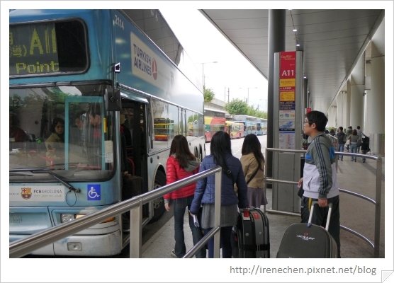HK032-上車了.jpg