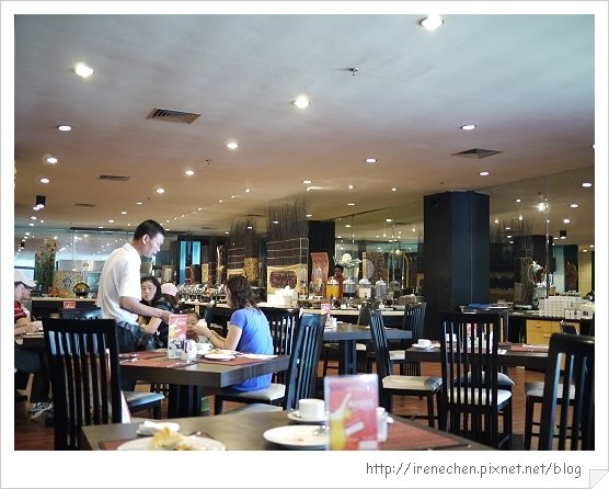Bali105-ASTON飯店吃早餐.jpg