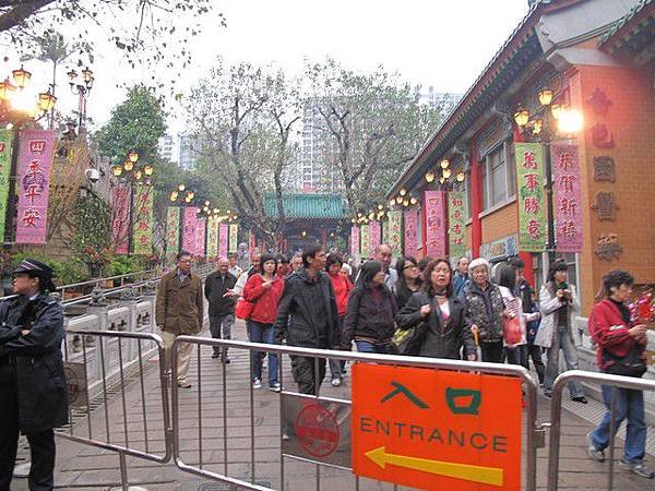 很喜氣吧