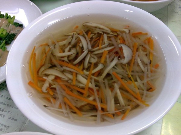 301D5-香菇蘿蔔絲湯.jpg