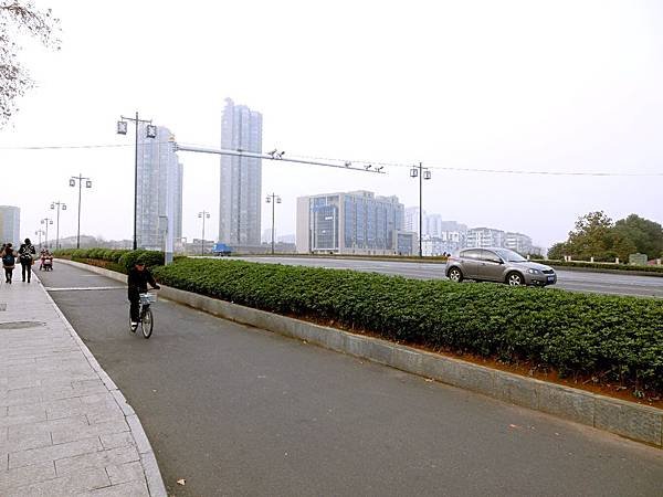 圖15 漢中門大橋